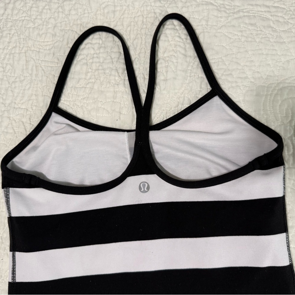 Lululemon Athletica Black and White Tank Top Size 4 - Picture 5 of 8